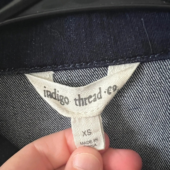 Indigo Thread Semi-Distressed Oversized Trucker Denim Jacket - XS - Picture 4 of 5